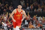 定海神针！胡金秋13中10砍下26分9板 罚球7中5