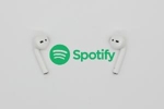 每体：与巴萨合作为Spotify公司带来巨大影响，股价已经涨了6倍多